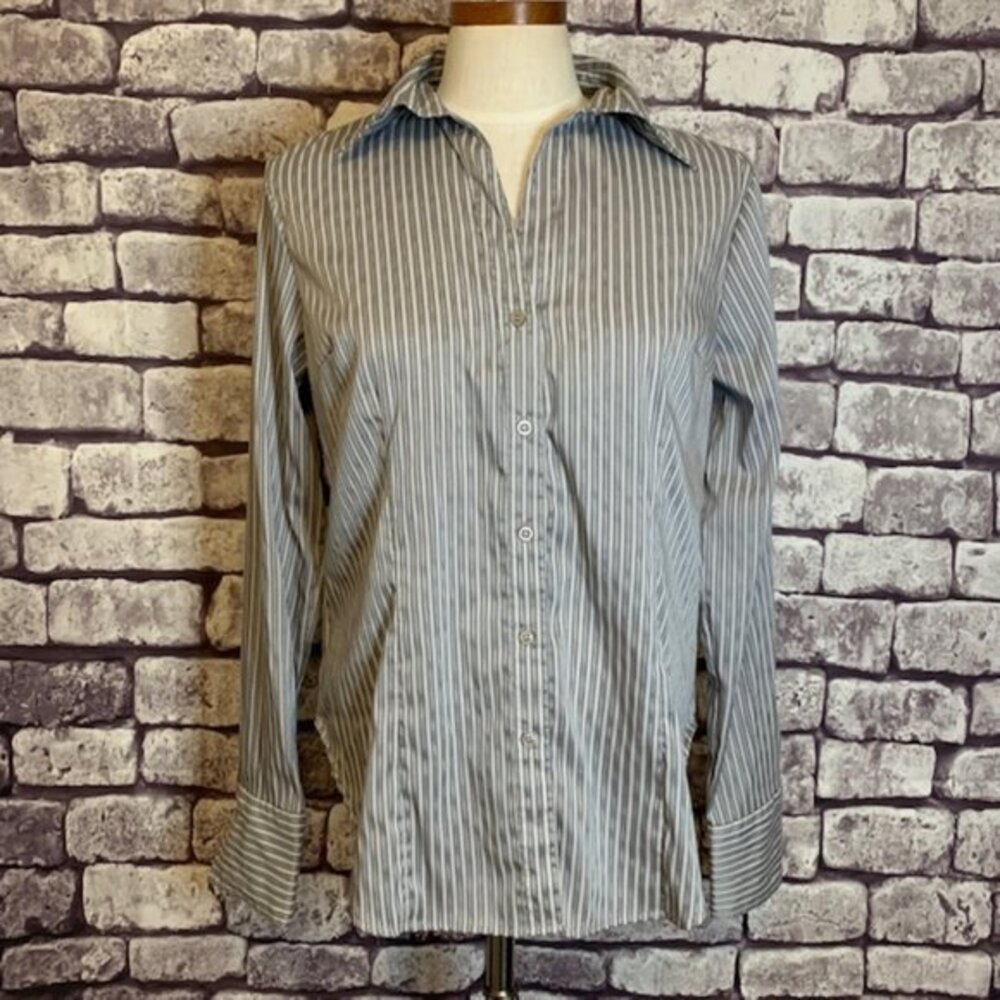 Harve Bernard Button Down Blouse Size Large